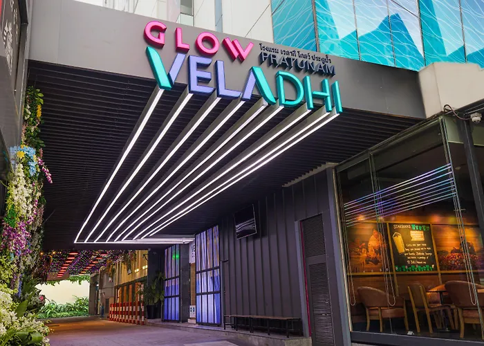 Vela Dhi Glow Pratunam 4*
